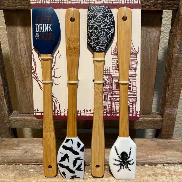 Spidey Senses Spatula Set Of 4, Spider Spatula, Bat Spatula, Halloween Spatulas - Picture 2 of 10